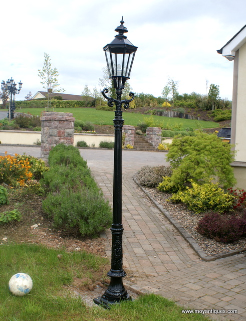 Street Lamps N Ireland - Moy Antiques