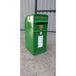 Post Box Green White