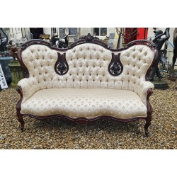 Rosewood Settee Fantastic