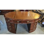 Executive Quality Desk II