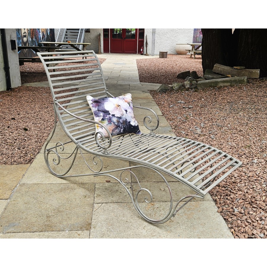 Sun Lounger