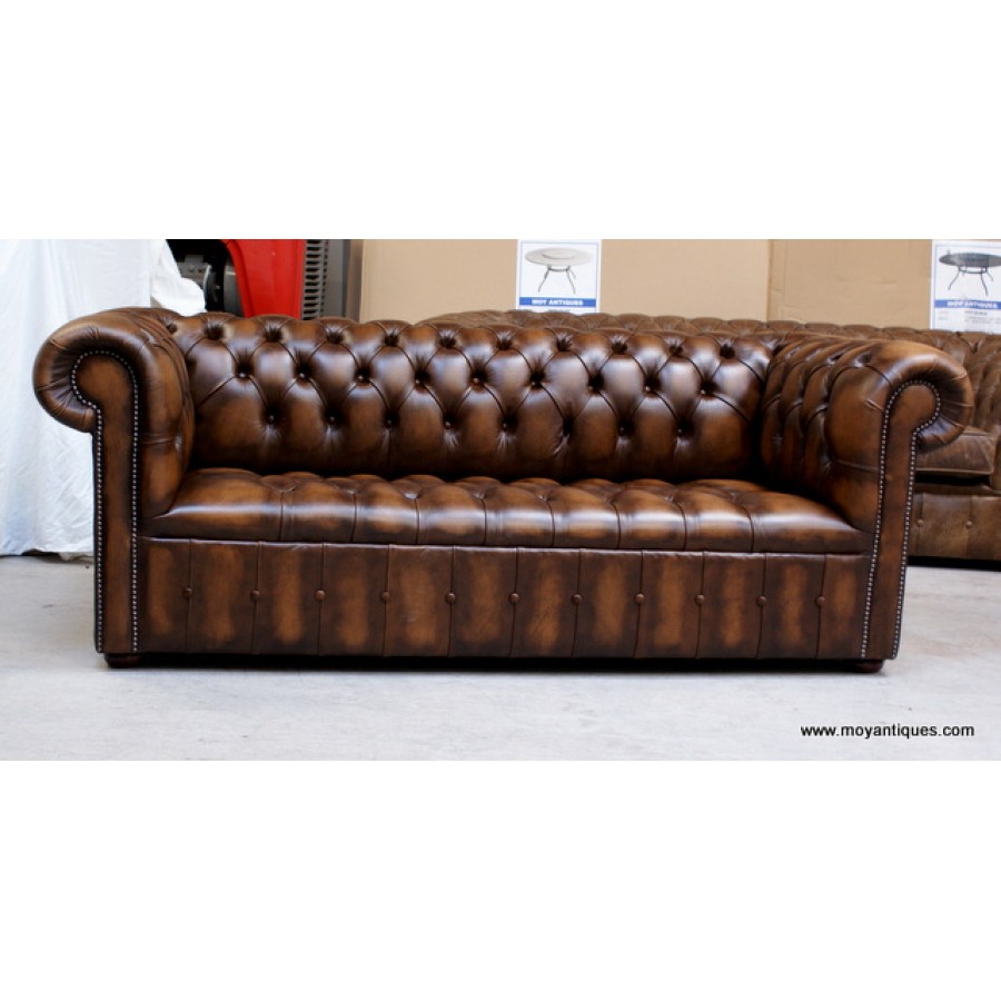 Chesterfield 3 seat Button Seat
