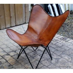Mid C Style Chair