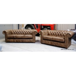 Chesterfield Sofas 3 2 Vintage cracked