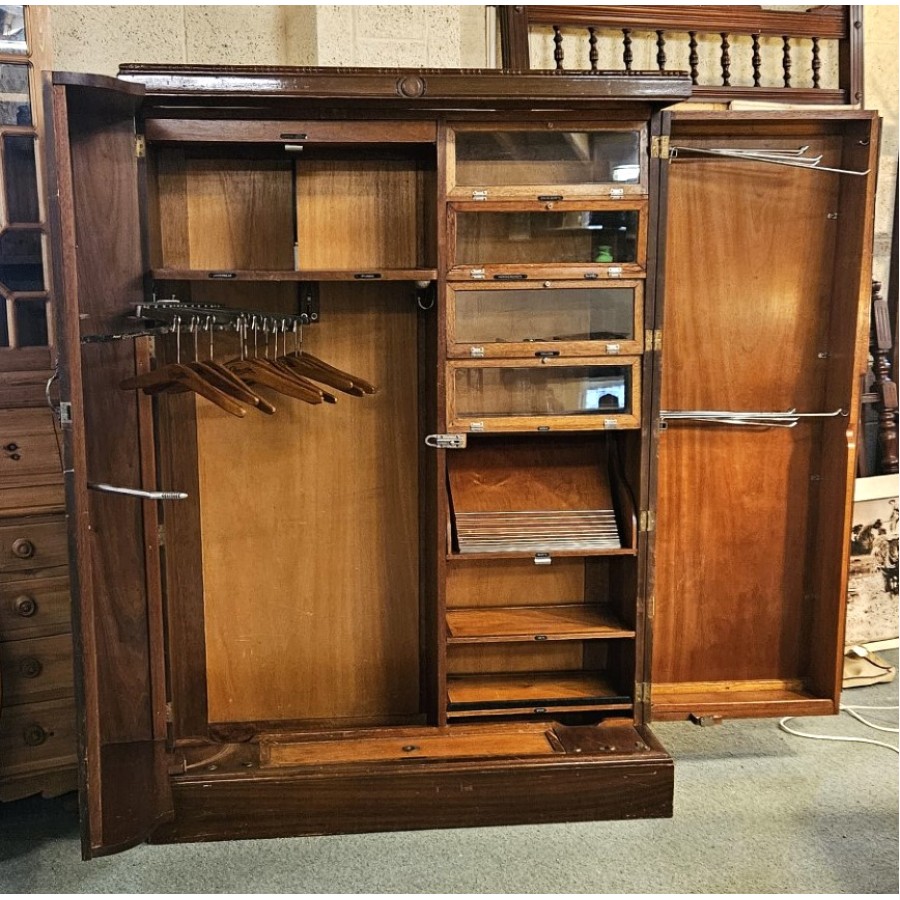 Compactom Art Deco Gents Robe NOW SOLD