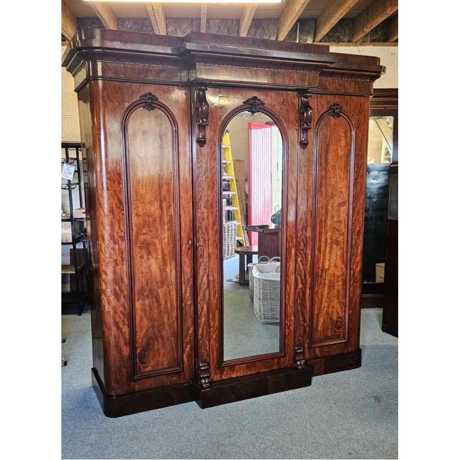 Victorian Wardrobe Breakfront NOW SOLD