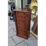Wellington Chest