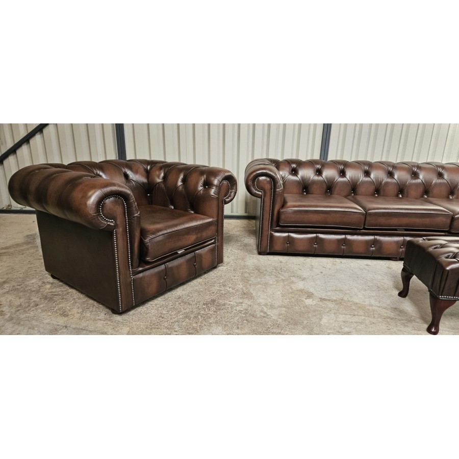Chesterfield The Tomney Club