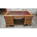 Oak Desk Victorian NOW SOLD