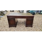 5ft Desk Green leather 