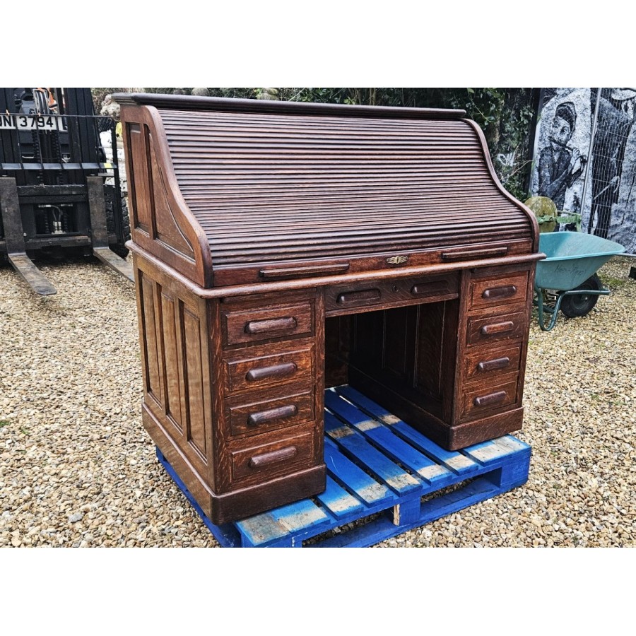 High Quality Roll Top Desk NOW SOLD