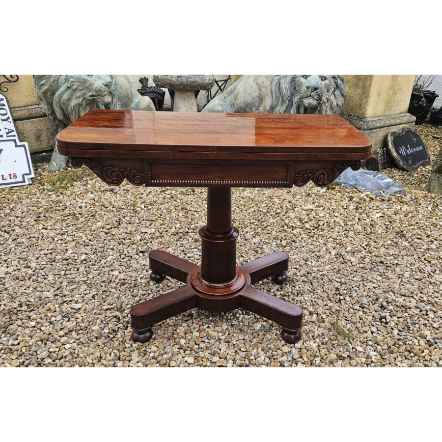 Victorian Games / Console Table