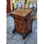 Antique Daveport Master craftsman